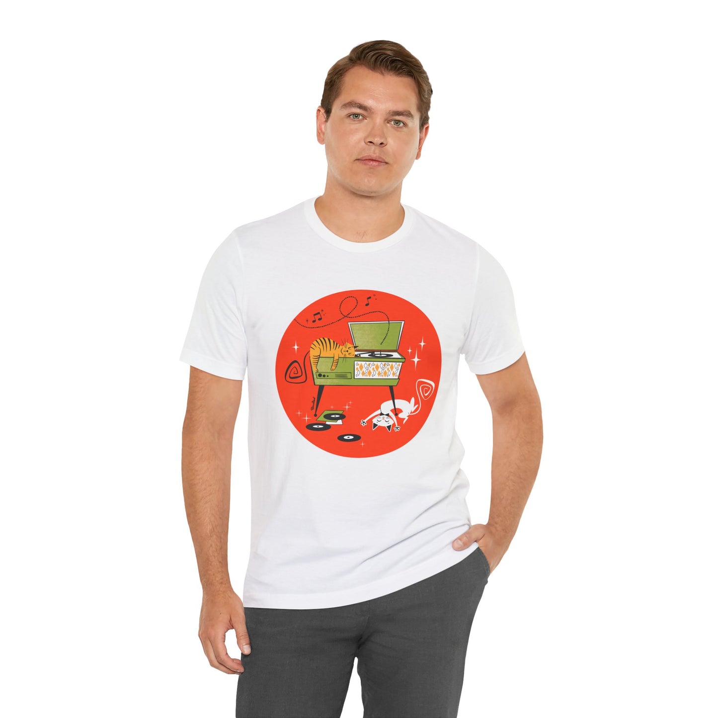 Gatos durmiendo la siesta en tocadiscos, camiseta